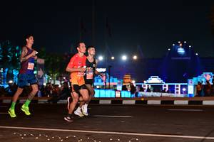 BIB: 223, 2054
                            <button type="button" onclick="openModal(15056829)" class="btn btn-primary btn-sm float-right btn-popup" data-toggle="modal" data-target=".modal-high-quality">
                        <i class="fas fa-shopping-cart"></i> Add to Cart
                    </button>
                                            <button type="button" onclick="isThisMe(15056829, true)" class="btn btn-success btn-sm float-right btn-popup btn-isme hidden" data-toggle="tooltip" data-placement="bottom" title="นี่คือรูปของคุณใช่ไหม คลิกที่นี่เพื่อเอาเข้าอัลบั้ม">
                        <i class="fas fa-plus"></i> Add to album
                    </button>
                    <button type="button" onclick="isThisMe(15056829, false)" class="btn btn-warning btn-sm float-right btn-popup btn-isnotme hidden">
                        <i class="fas fa-ban"></i> Remove from album
                    </button>